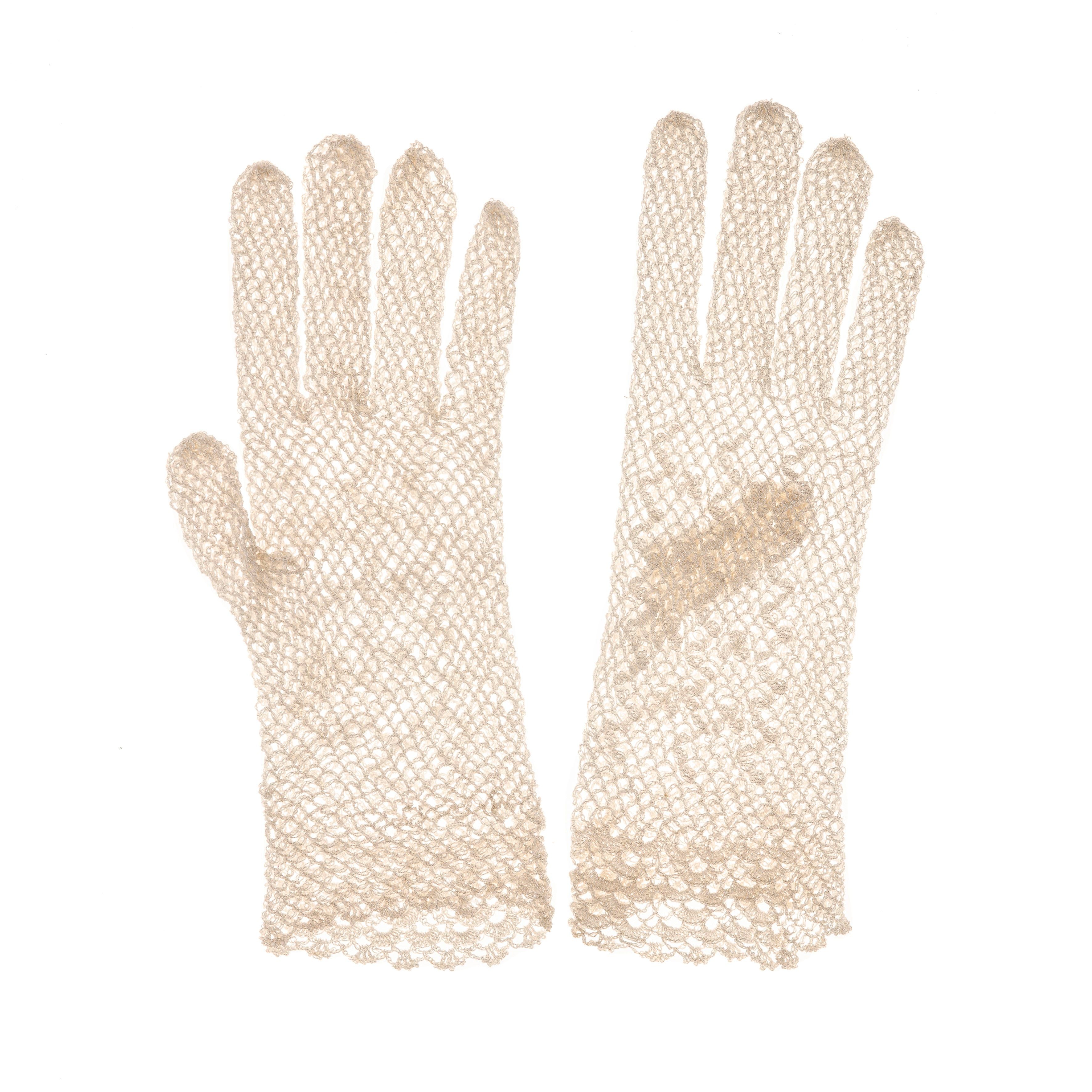 Lace 2024 gloves dublin